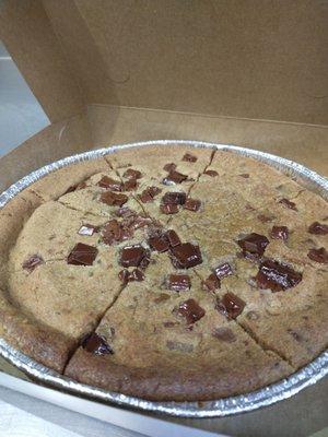 Shareable pizza cookie.