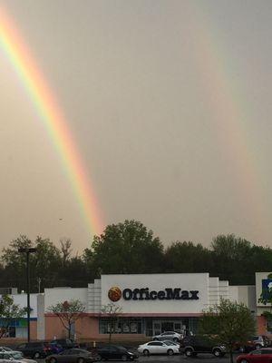 Fantastic day to visit our Fairless Hills OFFICE MAX!