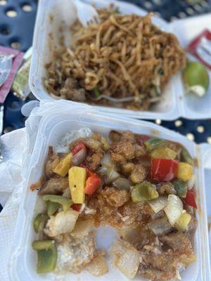 Pad Thai and Sweet and sour chicken