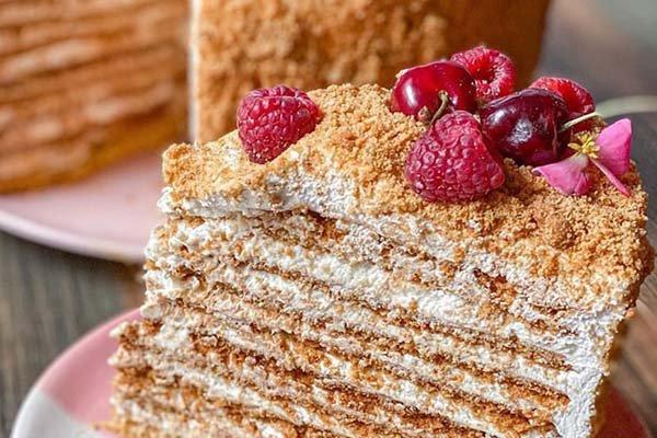 Classic Honey Cake