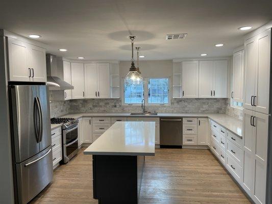 Finished kitchen.