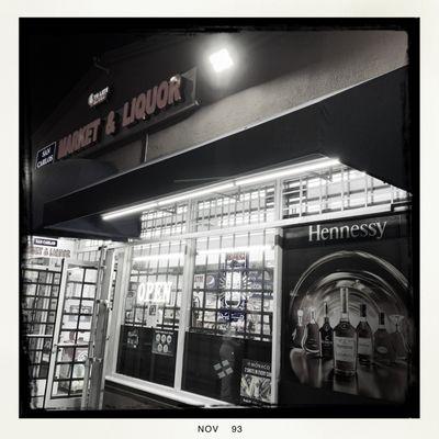 Outside San Carlos Liquor on San Carlos Ave in San Jose