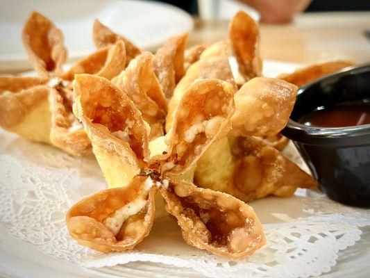 Cream Cheese wontons.  Oh my!