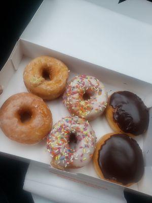 Doughnuts were, meh! Nothing to jump about.  Messy presentation too. This is where I begin to salivate for Krispy Kreme!‍‍