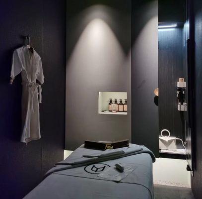 Massage room