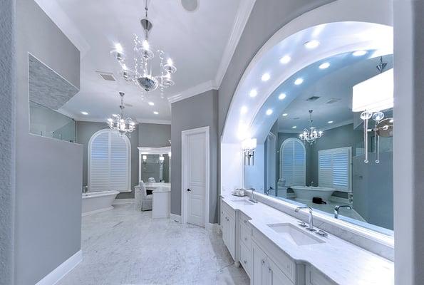 White Carrara Master Bath in Isleworth/Windermere, FL