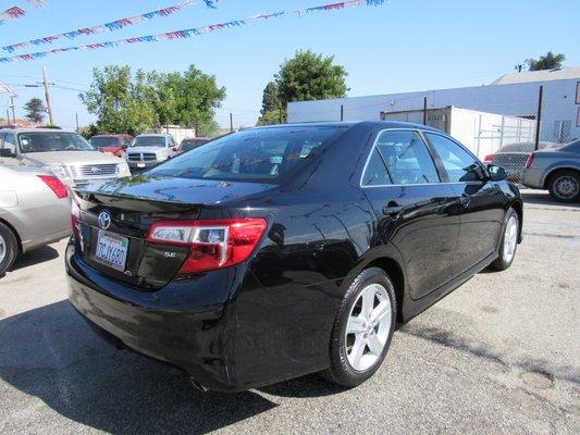 2013 Toyota Camry SE LOW MILEAGE Only 32K