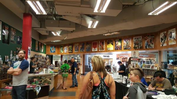 Big comic book shop in Kitsap Mall