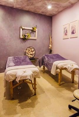 Serenity Room ; couple massages