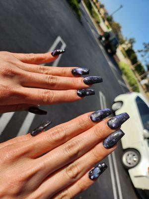 Cat eye galaxy nails