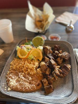 Carnitas plate