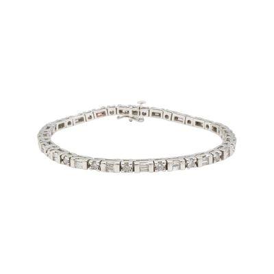 Image of tennis bracelet.