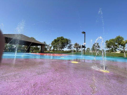 The splash pad.