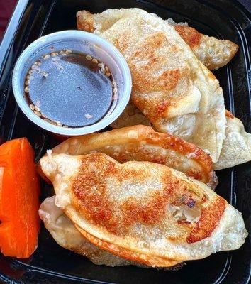 Gyoza