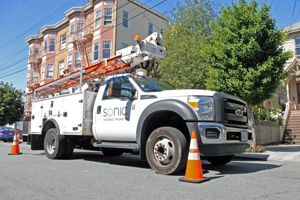 Gigabit Fiber Internet from Sonic comes to the Mission District of San Francisco.