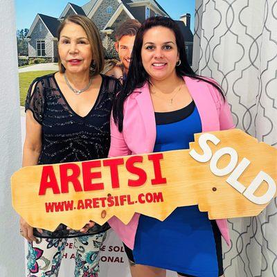 We want to extend our heartfelt congratulations to the new owner Grettel Martinez and her agent Mercedes Nelin