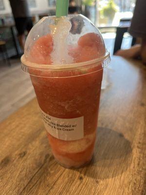 strawberry ice blended with lychee and ice cream