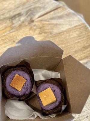 Ube flan cupcakes