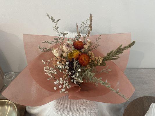 Dried flower bouquet - medium, $35