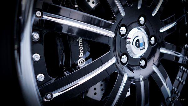 We designed the wheel centers to be machined allowing proper spacing for the 8 piston mono-bloc Brembo calipers and 16" truck rotors.