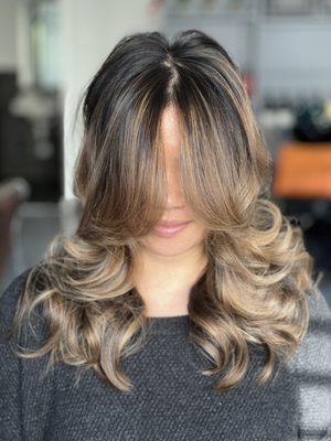 Bronde balayage for Veronica.