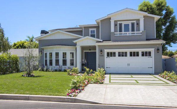 Quality talk! New unique garage door by Anchor garage door repair