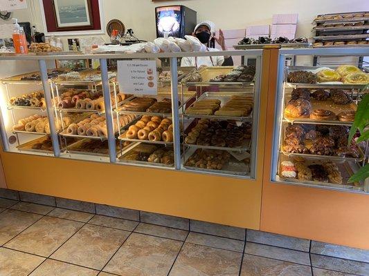 So many donuts to choose from!!!