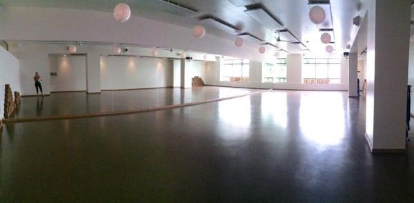 Seattle's Modo studio is so beautiful and calming. I love the natural light when I walk in.