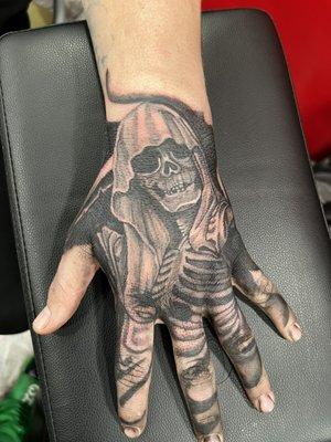 Reaper on hand