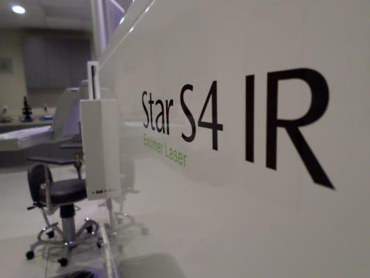 VISX Star S4 IR Excimer Laser