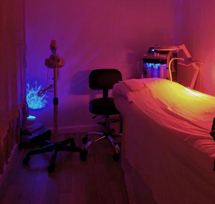 HYDRAFACIAL MD skincare room