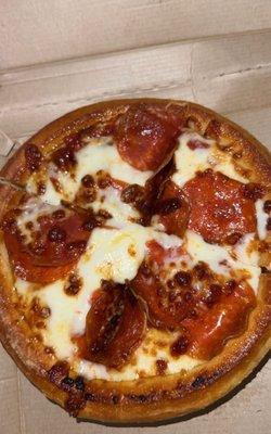 Personal pan pizza