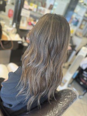 @hairdonebyalice balayage highlights