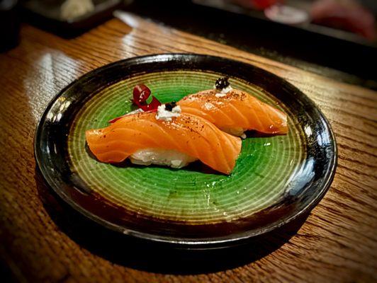 Salmon Nigiri