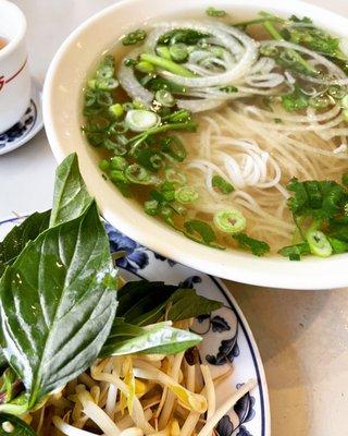 Delicious Pho (no meat)