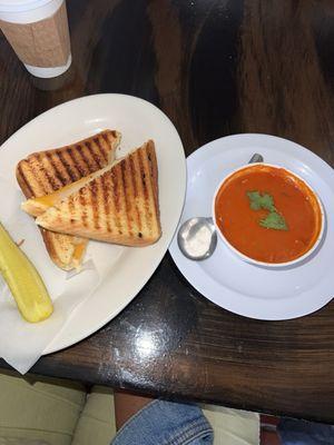 Grilled cheese sandwich and tomato basil soup