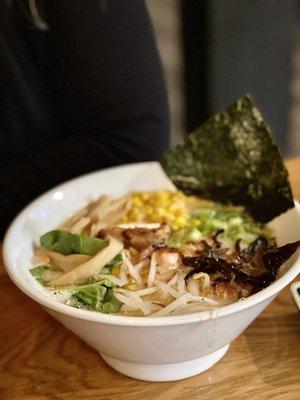 Veggie Broth Ramen with Chicken