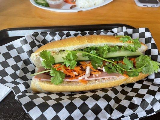 Ham and pork bahn mi