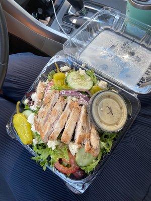 Greek salad with chicken