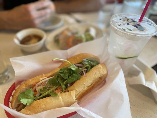 Lemongrass chicken bahn mi