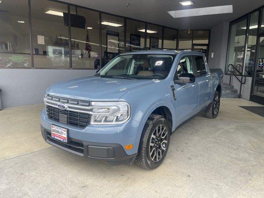 2024 ford maverick lariat hybrid