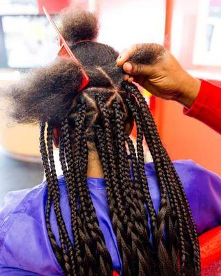 triangle box braids