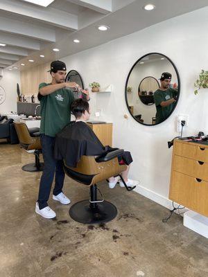 Our Barber Mateo, is walk in ready for you!