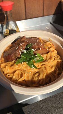 The ramen Mac and cheese bowl