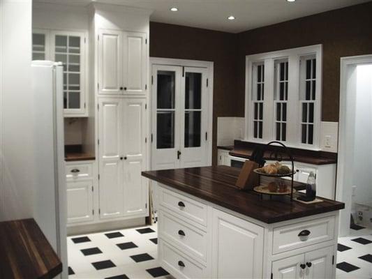 Call us today fro your free kitchen or bath remodeling estimate.