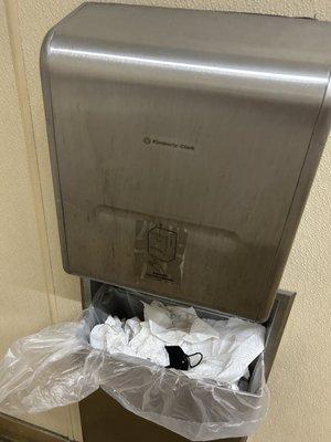 No hand towels