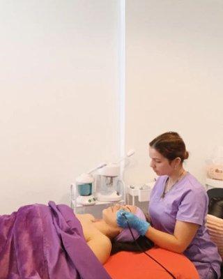 Microdermabrasion treatment