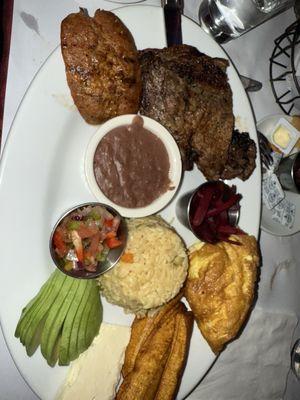 Bandeja Tipica