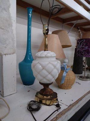 $24.99 for this pretty old lamp