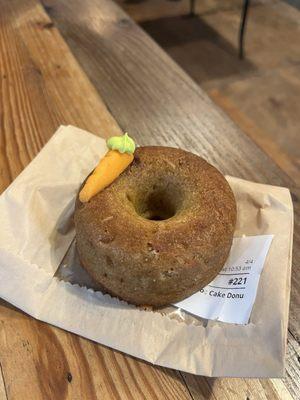 Vegan carrot cake donut